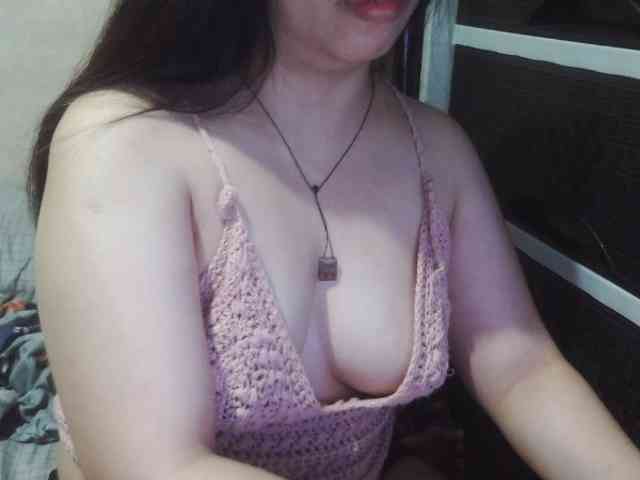 Cassiee webcam