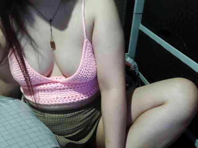Cassiee webcam