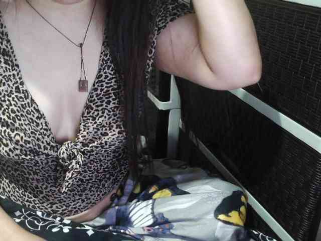 Cassiee webcam