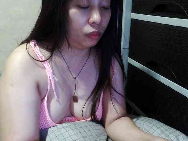 Cassiee webcam