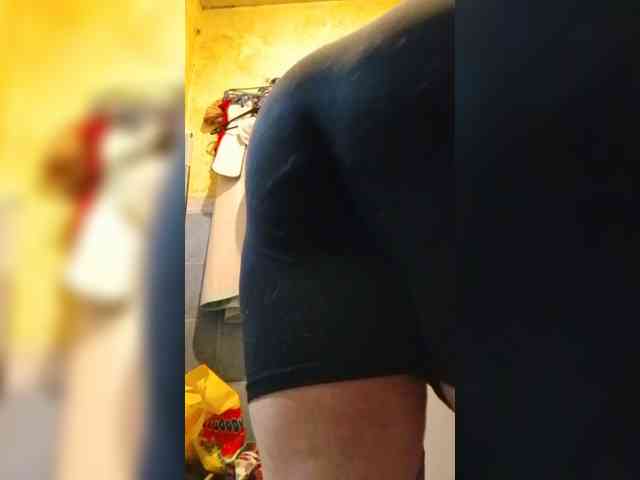 Cassiee webcam