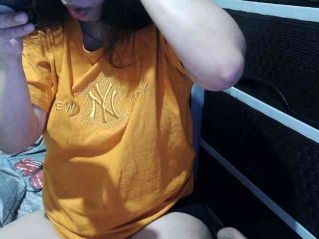 Cassiee webcam
