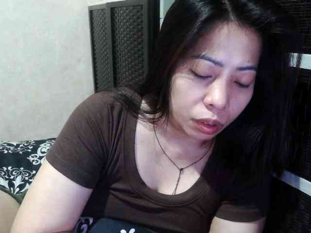 Cassiee webcam