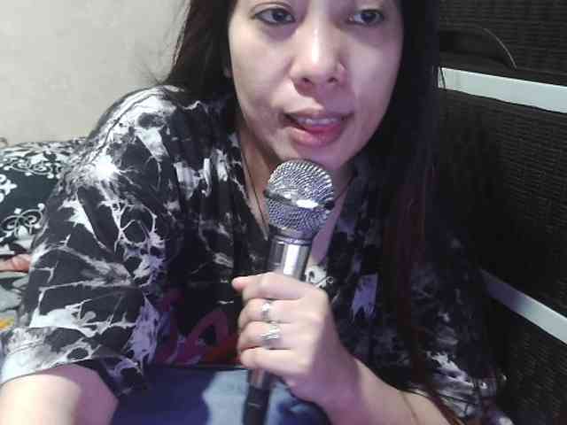 Kazzandra webcam