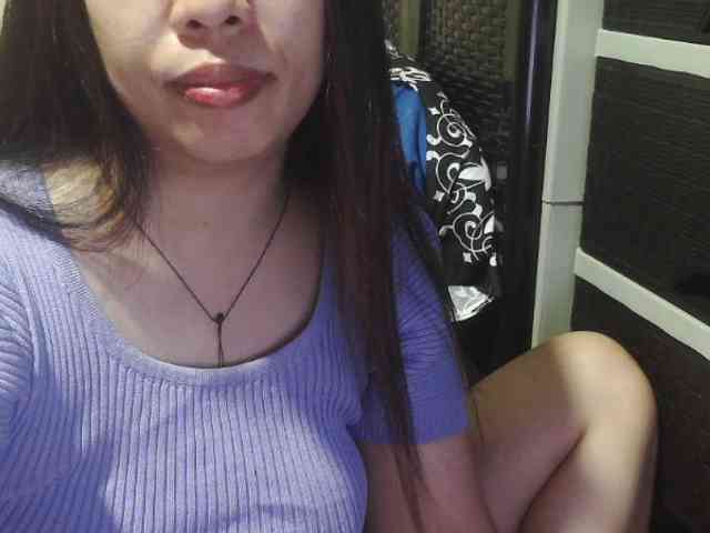 Cassiee webcam