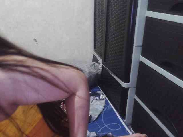 Cassiee webcam