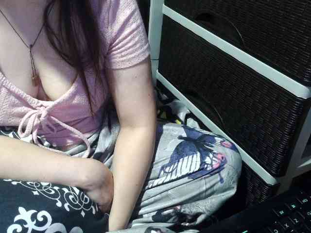 Cassiee webcam