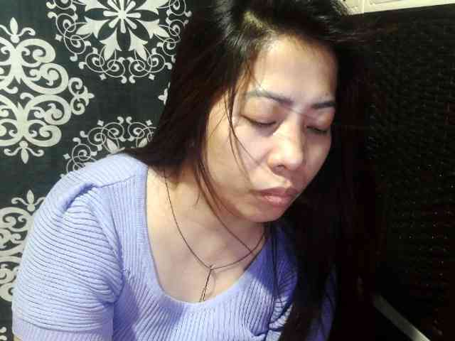 Cassiee webcam