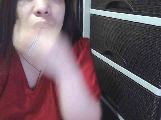Cassiee webcam