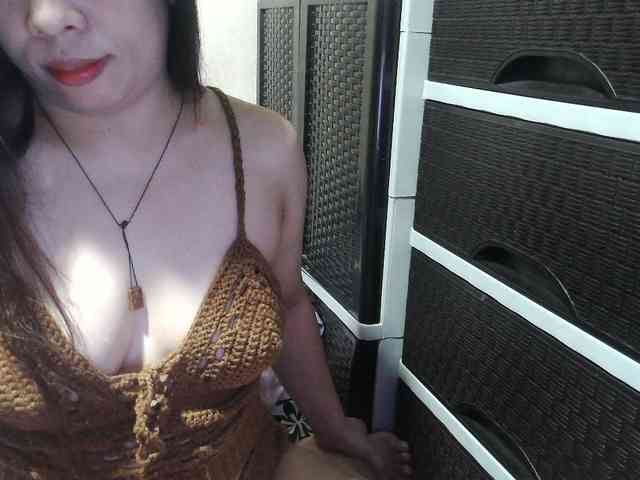 Cassiee webcam