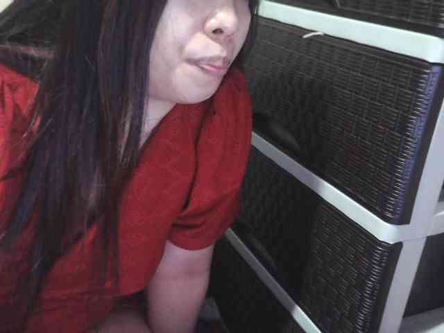 Cassiee webcam