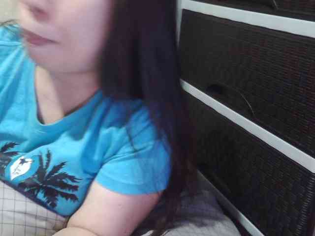 Cassiee webcam