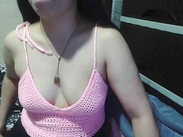 Kazzandra webcam