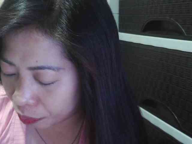 Cassiee webcam