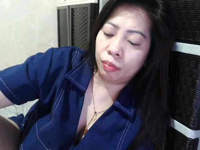 Cassiee webcam