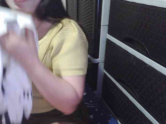Cassiee webcam