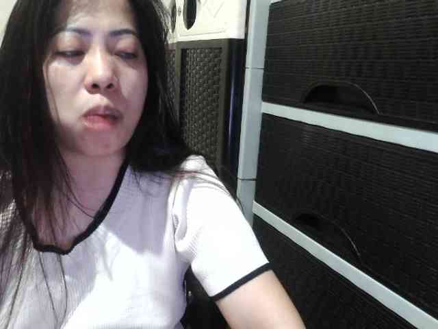 Cassiee webcam