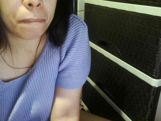 Cassiee webcam