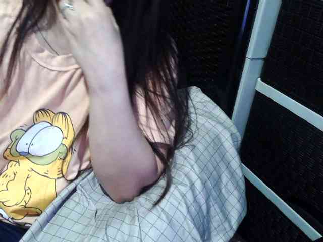 Cassiee webcam