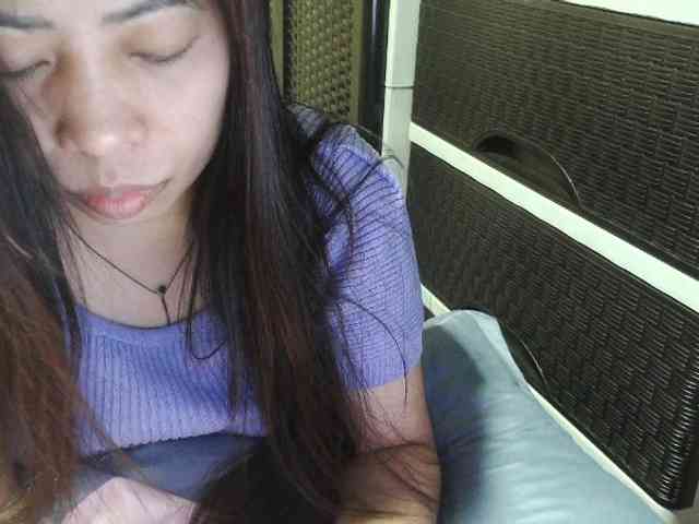 Cassiee webcam
