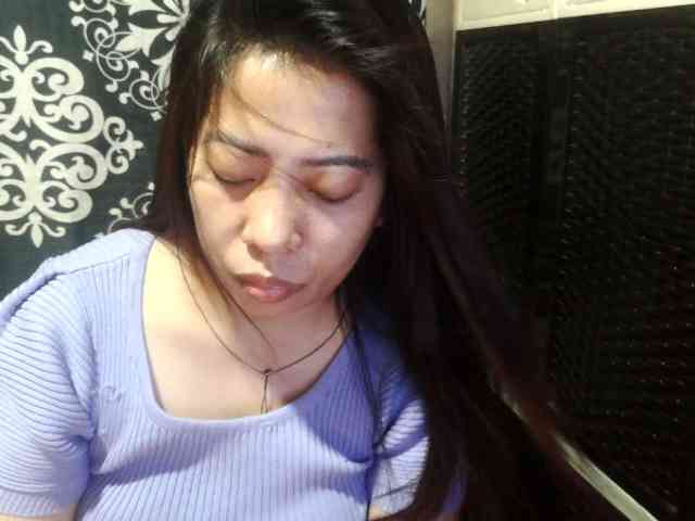 Cassiee webcam