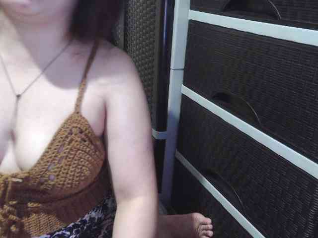 Cassiee webcam