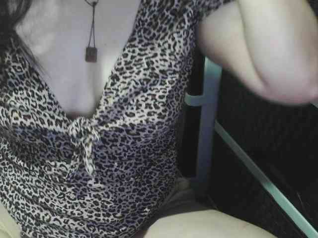 Cassiee webcam