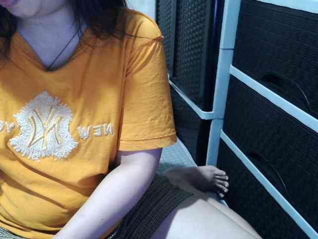 Cassiee webcam