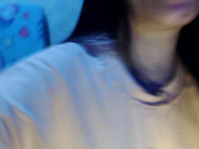 Cassiee webcam