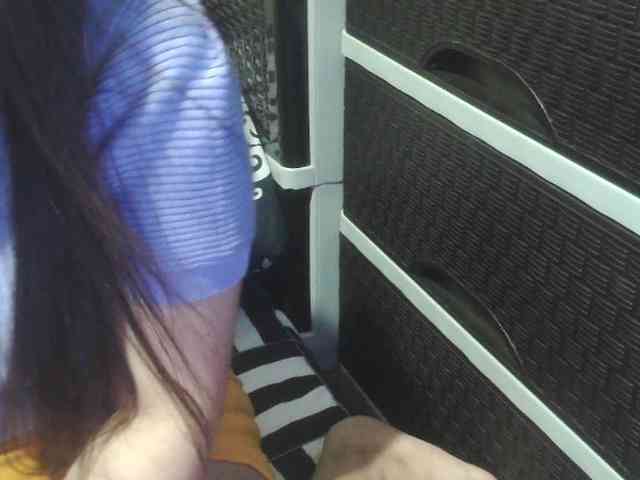 Cassiee webcam
