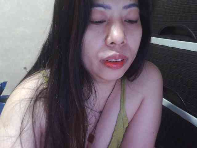 Cassiee webcam