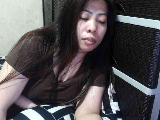 Cassiee webcam