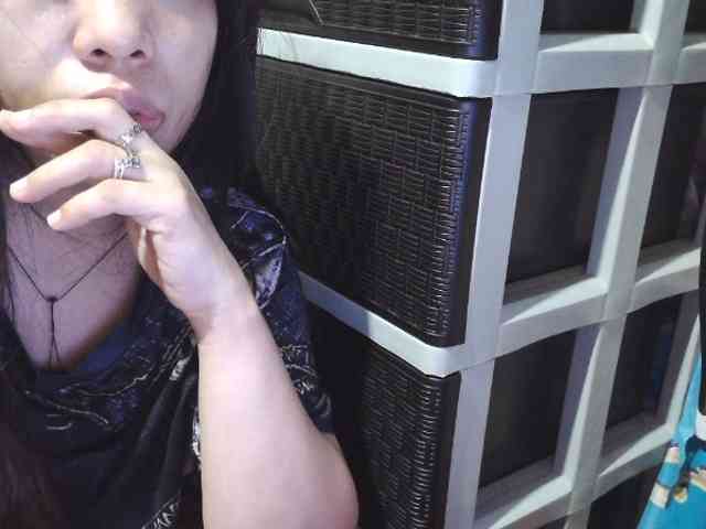 Cassiee webcam