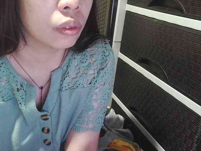 Cassiee webcam