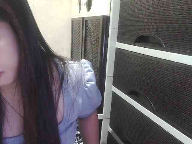 Cassiee webcam