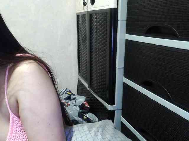 Cassiee webcam