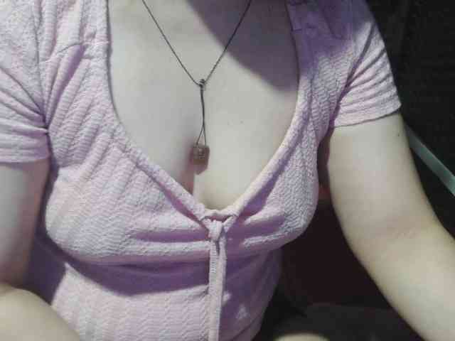 Cassiee webcam