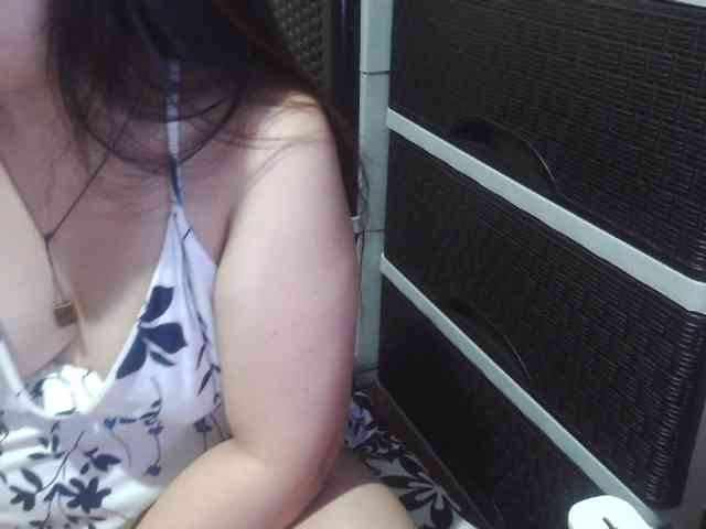 Cassiee webcam