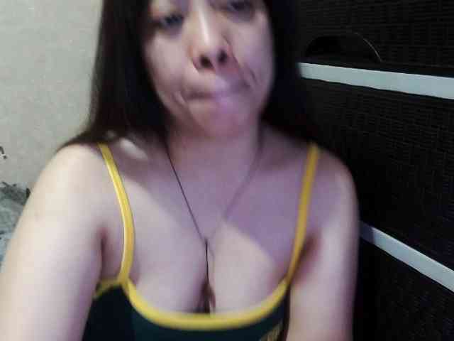 Cassiee webcam