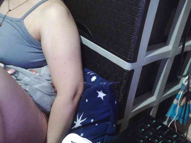 Cassiee webcam