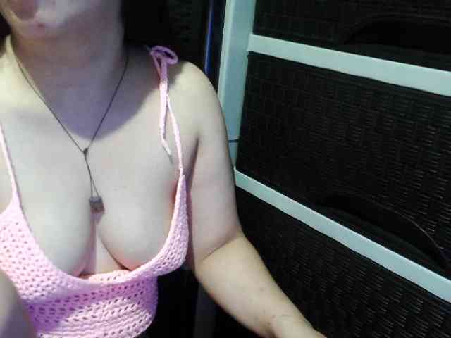 Cassiee webcam