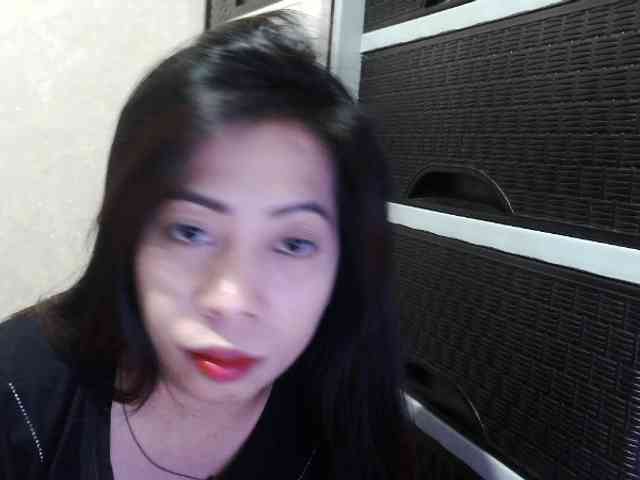Cassiee webcam