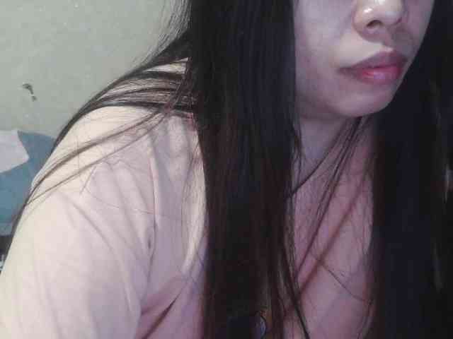 Cassiee webcam