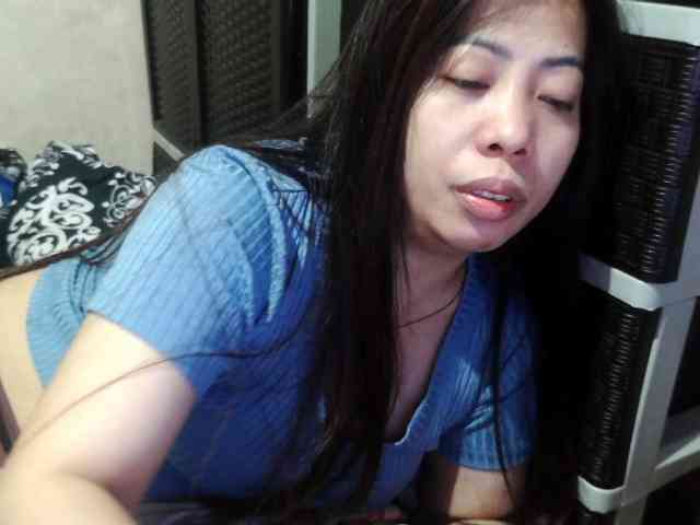 Cassiee webcam