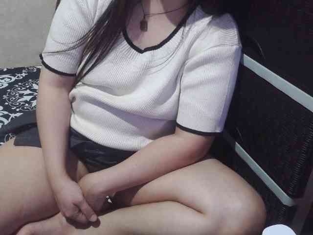 Cassiee webcam