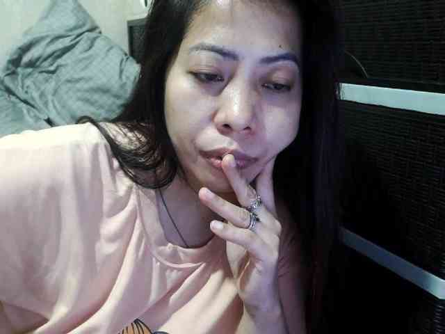 Cassiee webcam