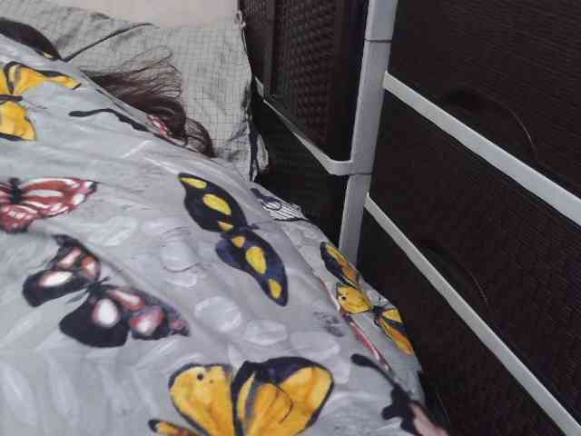Cassiee webcam