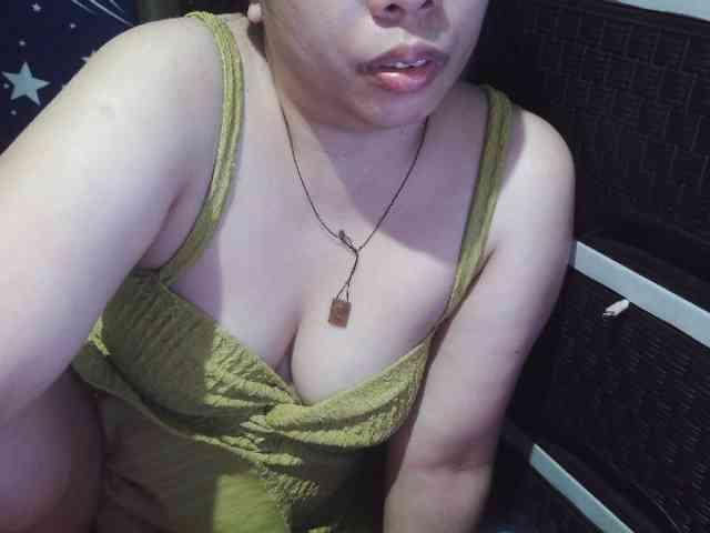 Cassiee webcam