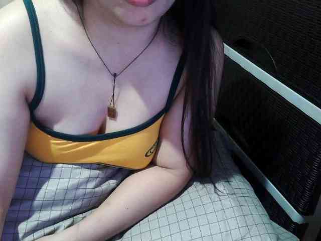 Cassiee webcam