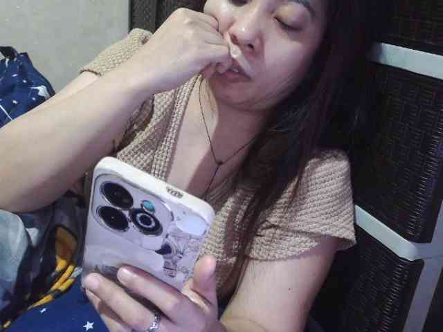 Cassiee webcam